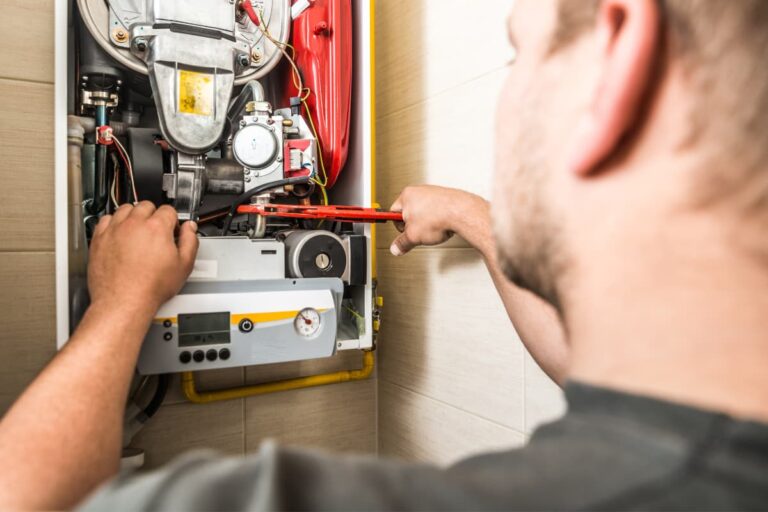 Costco Maintenance Assistant (Duties, Pay, Hours)