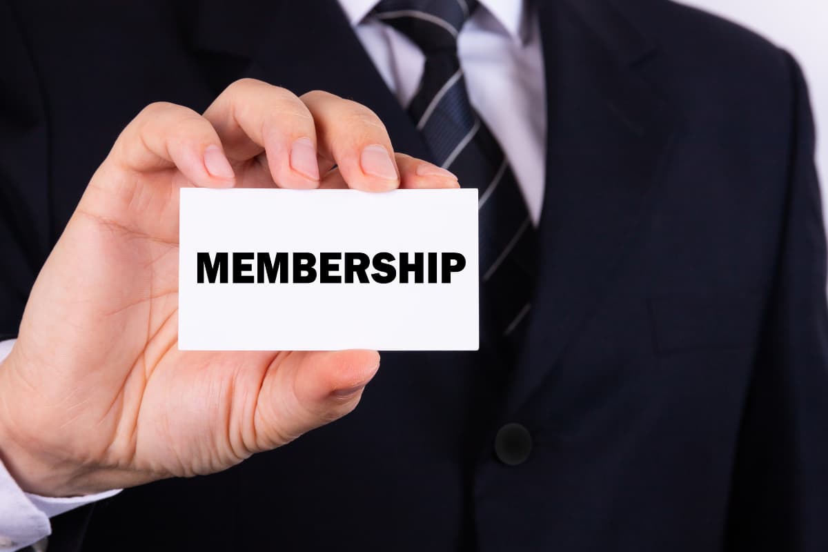 What Is Costco Gold Star Membership? (Sign Up, Price, Benefits)