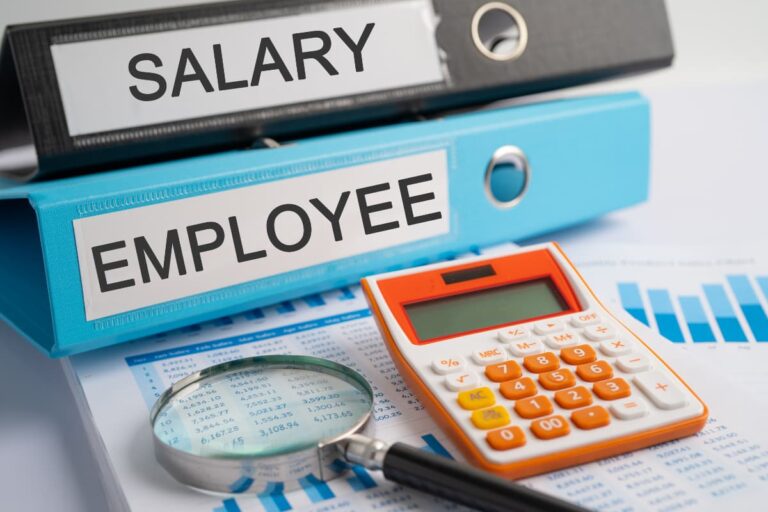 How Much Do Chick Fil A Employees Make? (Cashier, Customer Service Rep