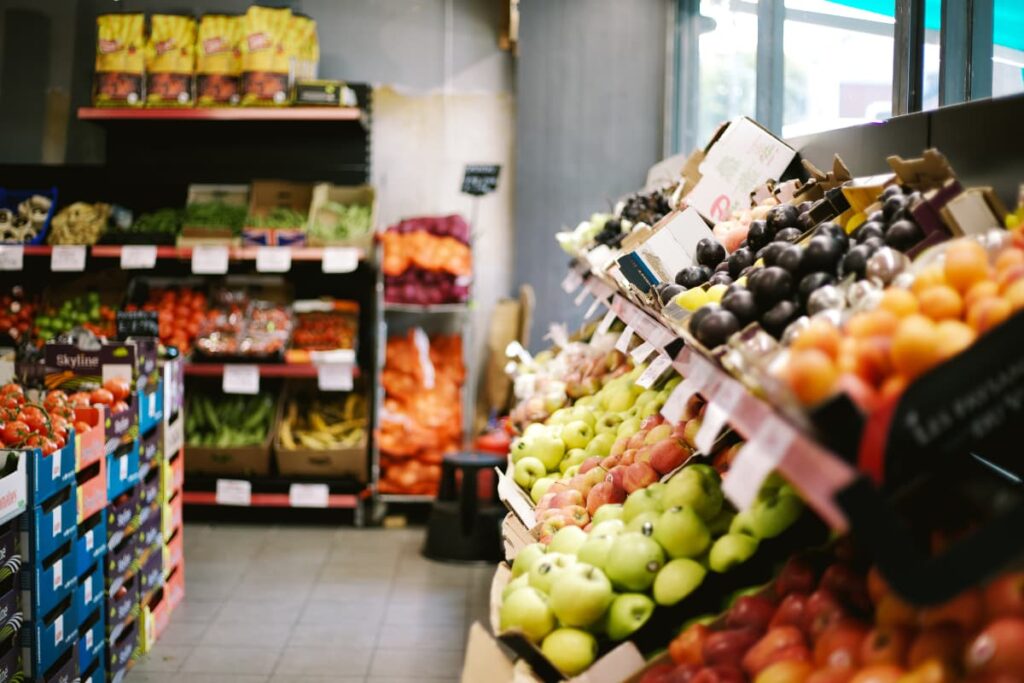 Walmart Mark Down on items like fresh vegetables , fruits, tomatoes, black  berries and oranges.
