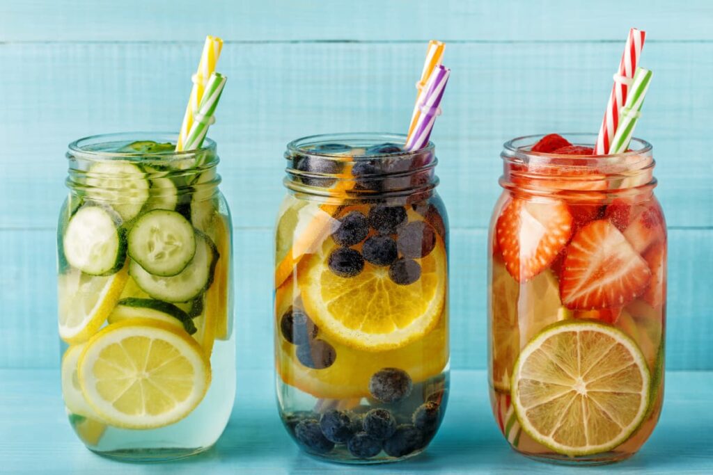 Starbucks Infusions comes in different flavors. Starbucks infusions can be served in different jars with different flavors which are one jar is mixed with cucumber and lemon slices, another flavor is blueberries and lemon slices, and the last one is strawberry and lemon slices.