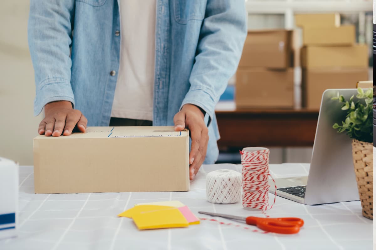 Can You Do DoorDash on Foot? DoorDash Delivery Options