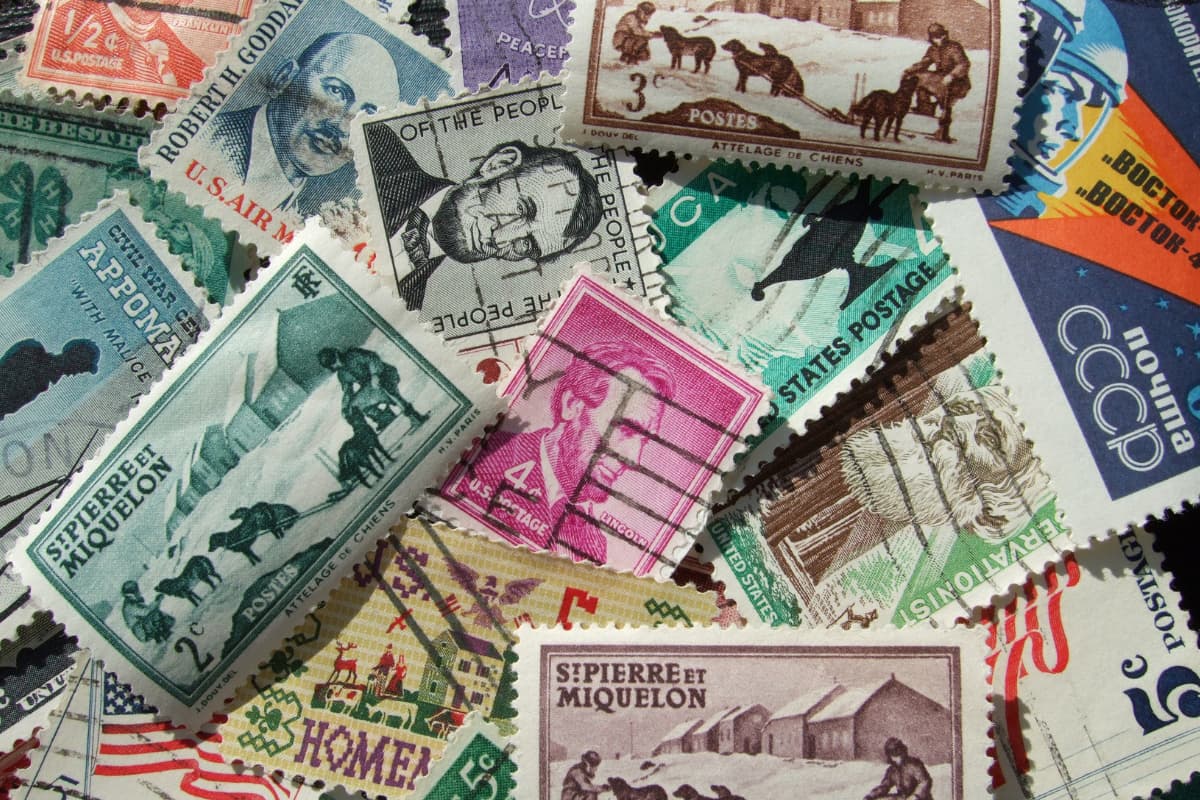 Does Safeway Sell Stamps? How To Get Stamps?